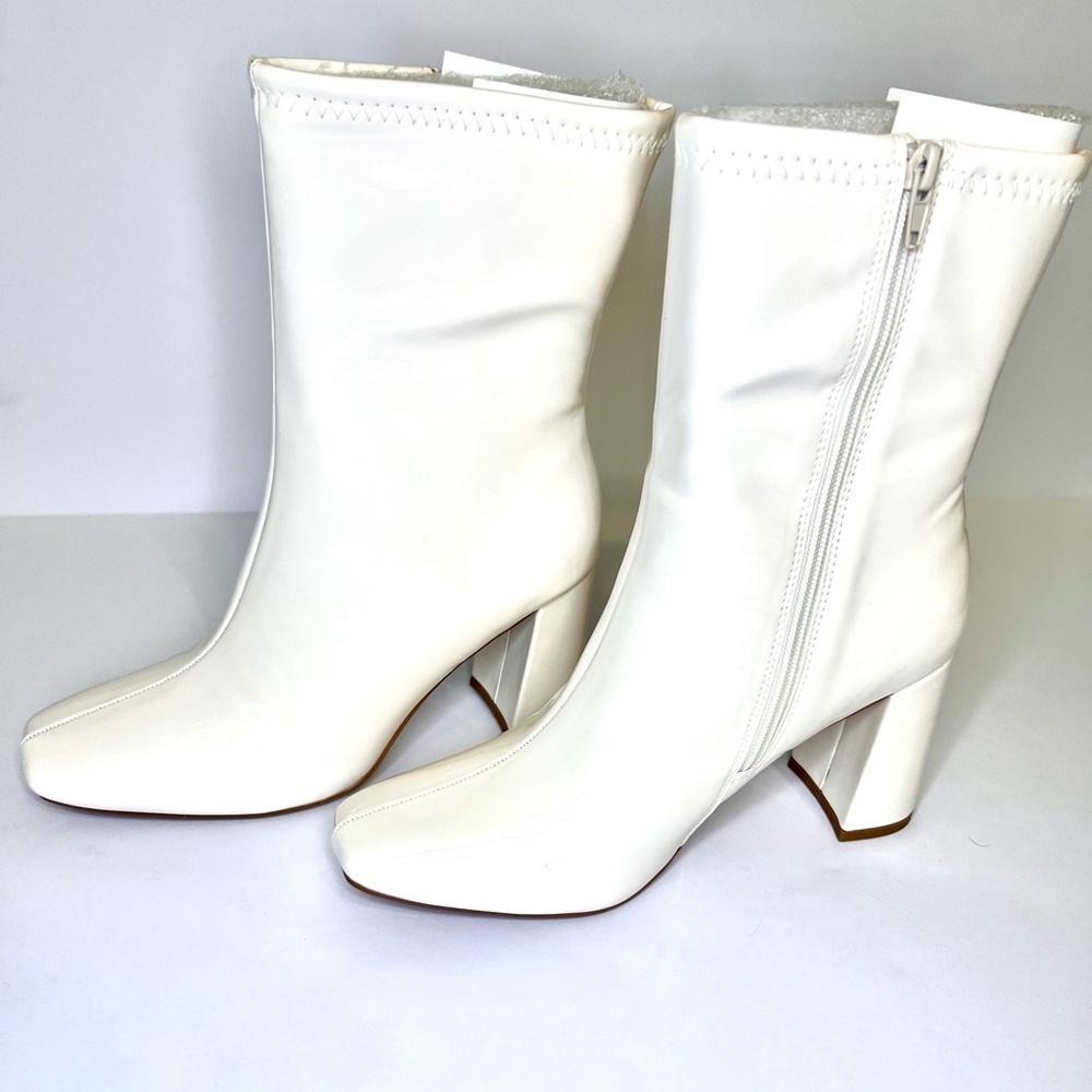 New Patent Leather White GoGo Boots - Heeled Shiny Pleather Ankle Boots Sz 8